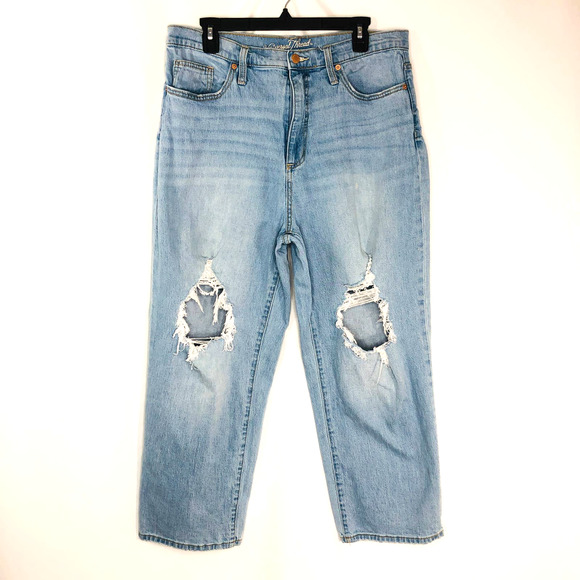 Universal Thread Denim - Universal Thread Vintage Straight Jeans Distressed Denim Size 14/ 32R Hi Rise